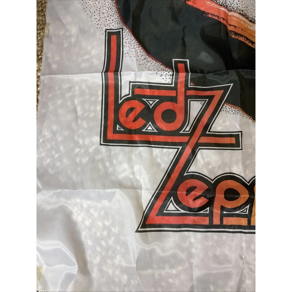 Led Zeppelin Tapestry 48X48